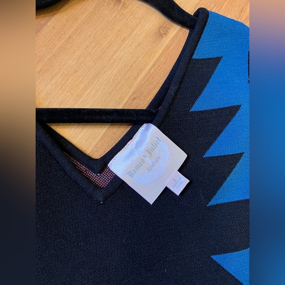 Romeo & Juliet Couture bodycon dress with Aztec motif size Small - Picture 3 of 6